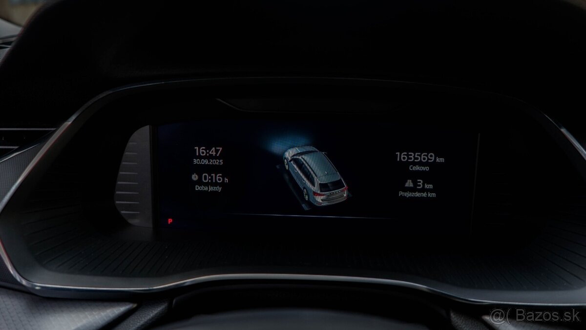 Škoda Octavia Combi 2.0 TDI Style A/T DSG - 11