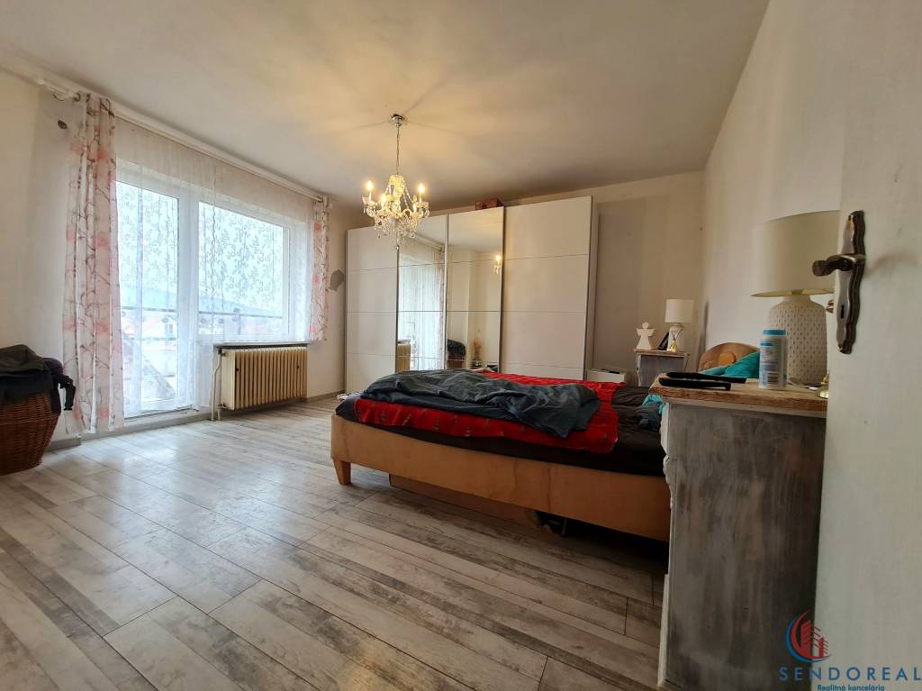 5.izb RD Čereňany pozemok 1028m - 11