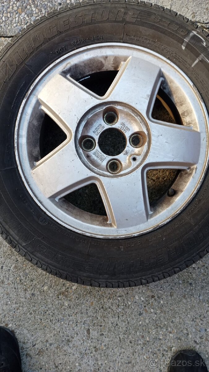 Toyota Yaris 1.0 VVT-i - 11