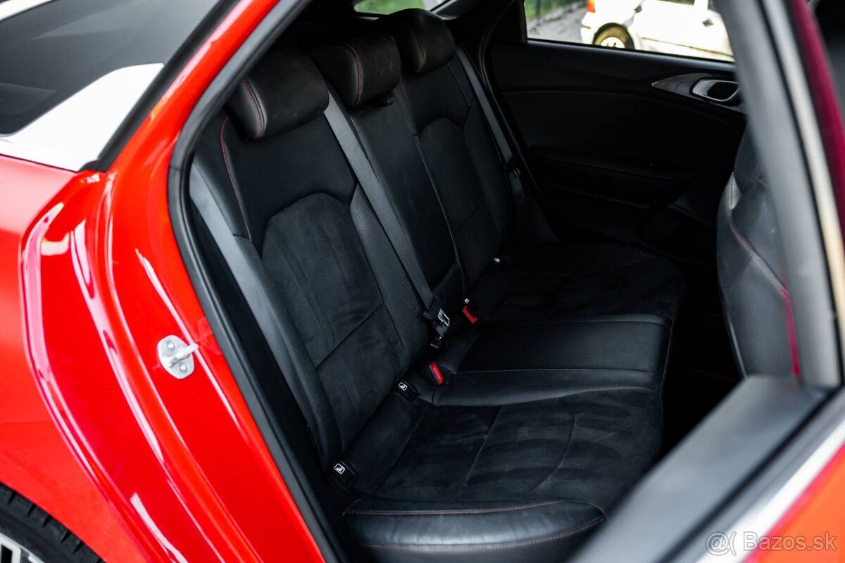 Kia Ceed ProCeed 1.6 T-GDi GT A/T, JBL - 11