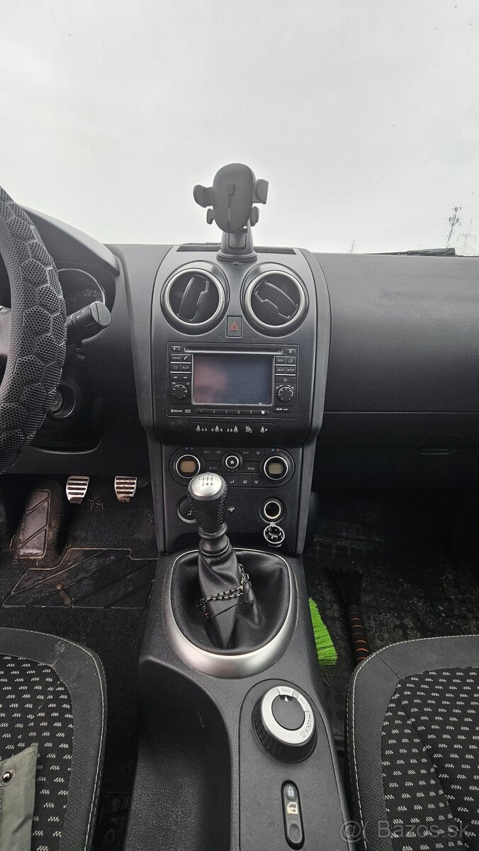 Nissan Qashqai 2.0 dci 110 kw - 11