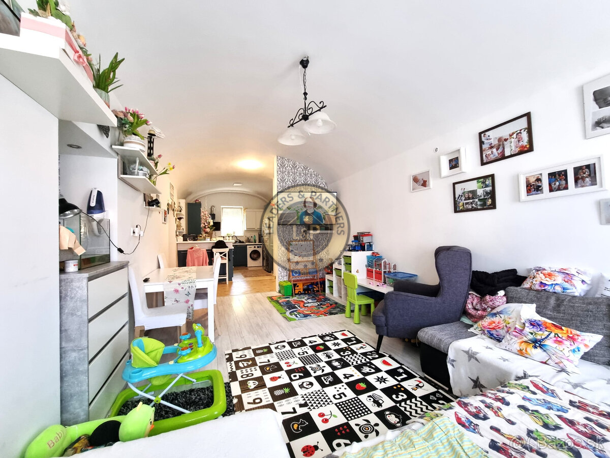 PREDAJ 4izbový byt Mosonmagyaróvár - 11