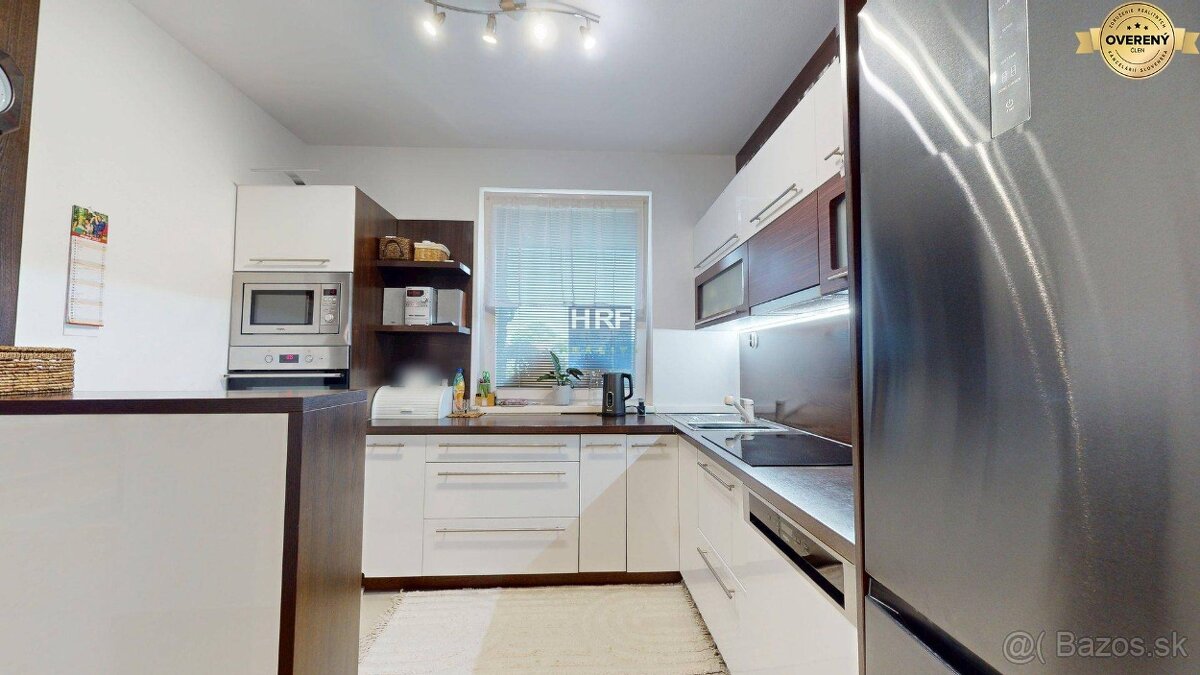 Krásny, zariadený 4izbový dom v Holíči - M. Terézie - 11