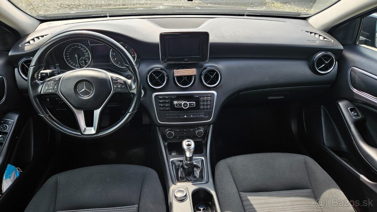 Mercedes-Benz A trieda 180 - 11