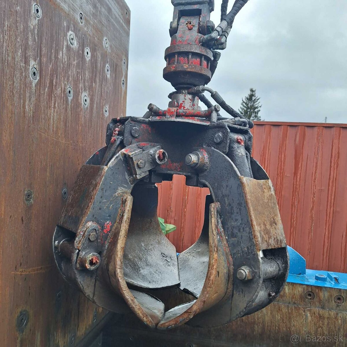 Hydraulický paketovací lis ŽĎAS CPB100 + HR - 11