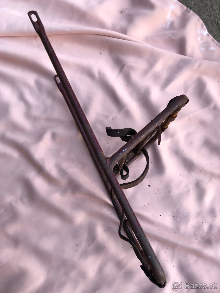 Jawa pérák - původní nosič - 11