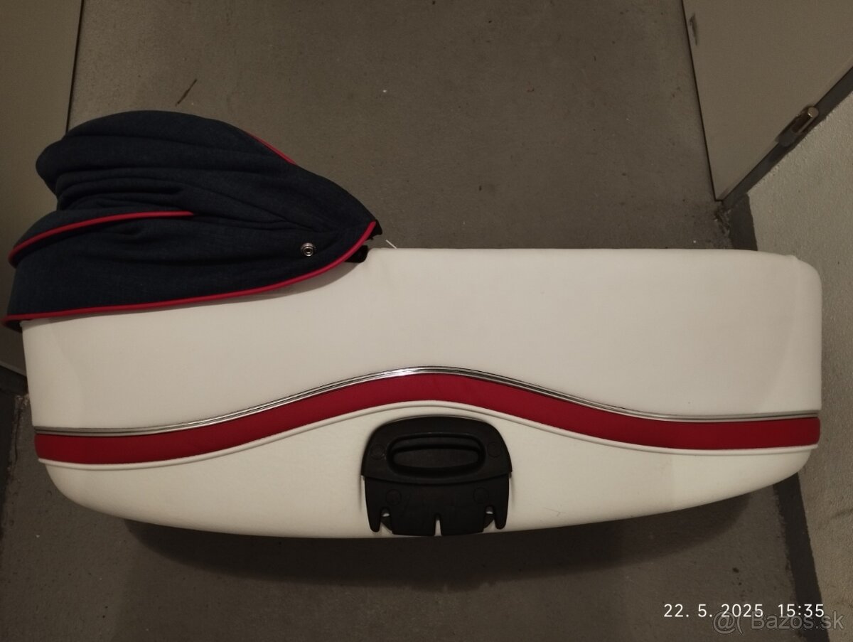 Znížená cena Retro kočík - 11