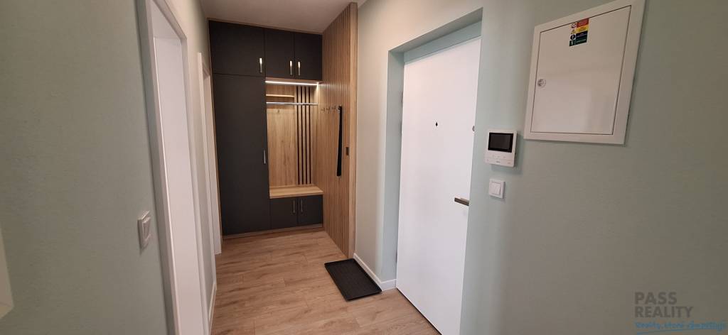 NA PRENÁJOM 3 iz.byt v novostavbe, zariadený, klimatizácia, - 11