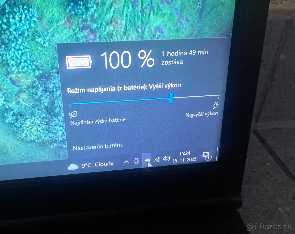 Toshiba Tecra / Intel i5 / 4GB RAM / 128GB SSD / 15.6" - 11