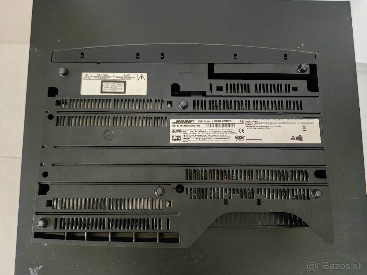 Bose AV18 Media Center - 11