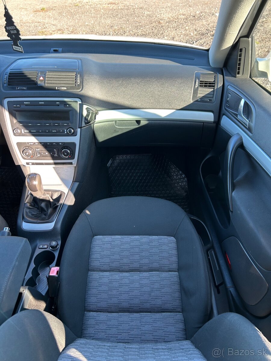 Škoda Octavia 2 1.9 TDi 77kw FL - 11