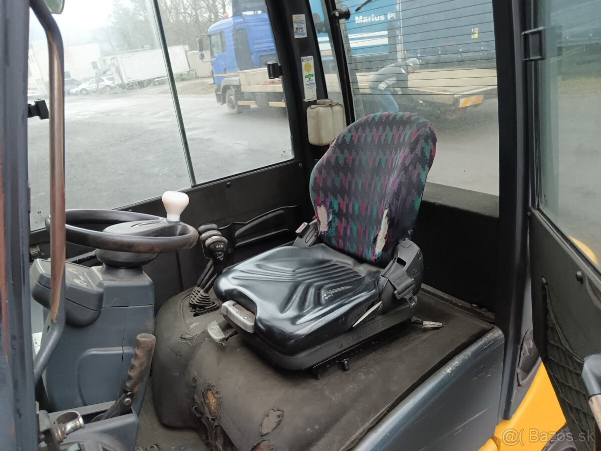 Jungheinrich DFG 320 diesel 450cm zdvih - - 11