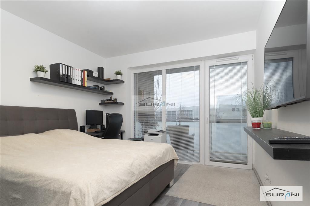 Zariadený 2-izbový byt s balkónom, parkovacie státie,... - 11