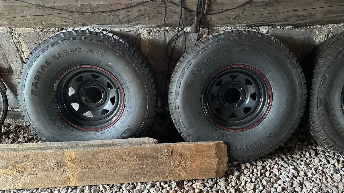 WESTLAKE SL369 315/75 R16 127R AT + Disky 6x139,7 - ET - 11