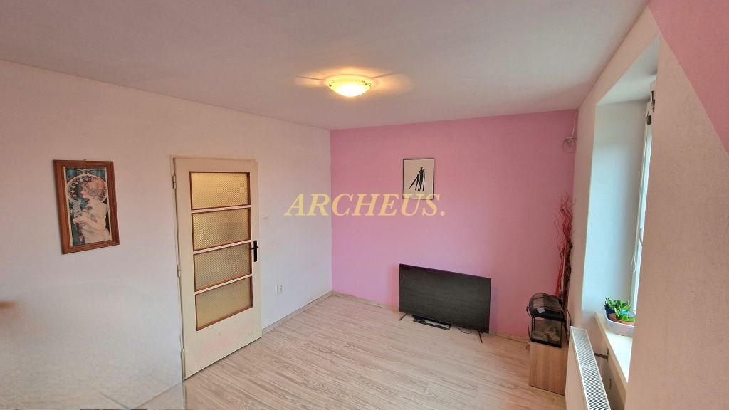 3-IZBOVÝ RODINNÝ DOM VÁHOVCE - GALANTA - 11