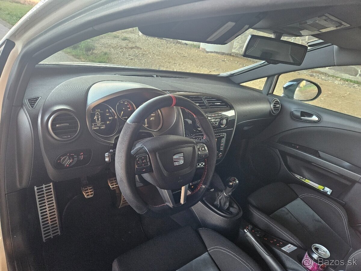 Seat leon Cupra R310 2.0tfsi 228kw M6 - 11