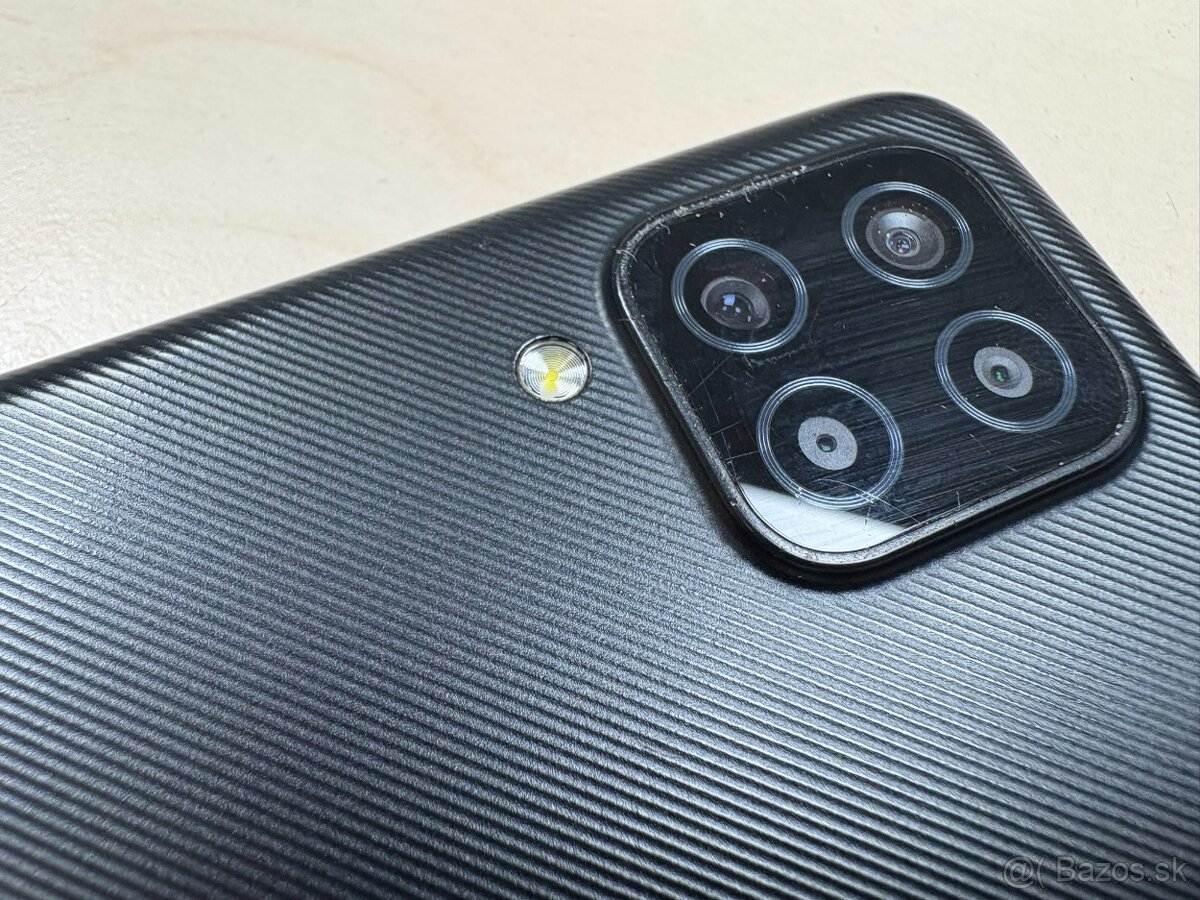 Samsung Galaxy A12 - 11