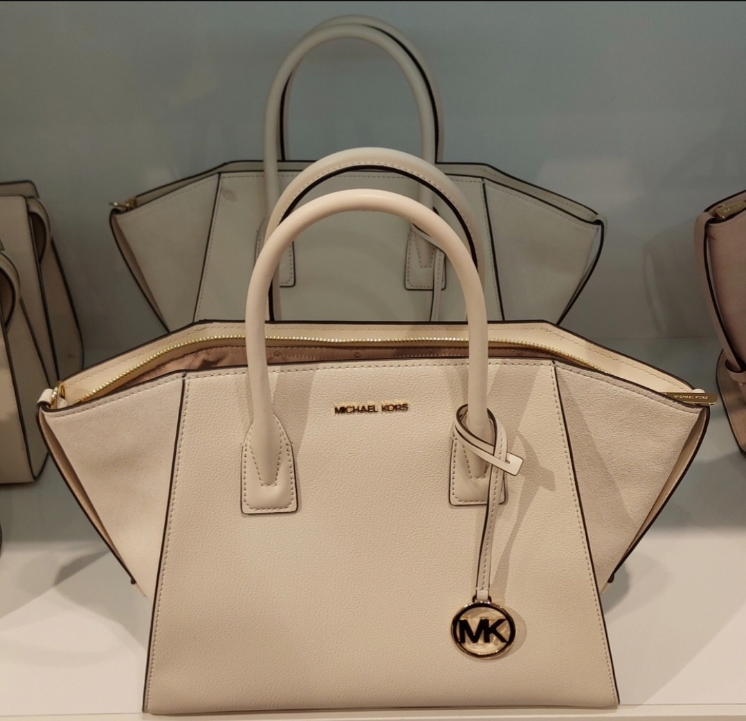 Kožená kabelka Michael Kors Avril - 11