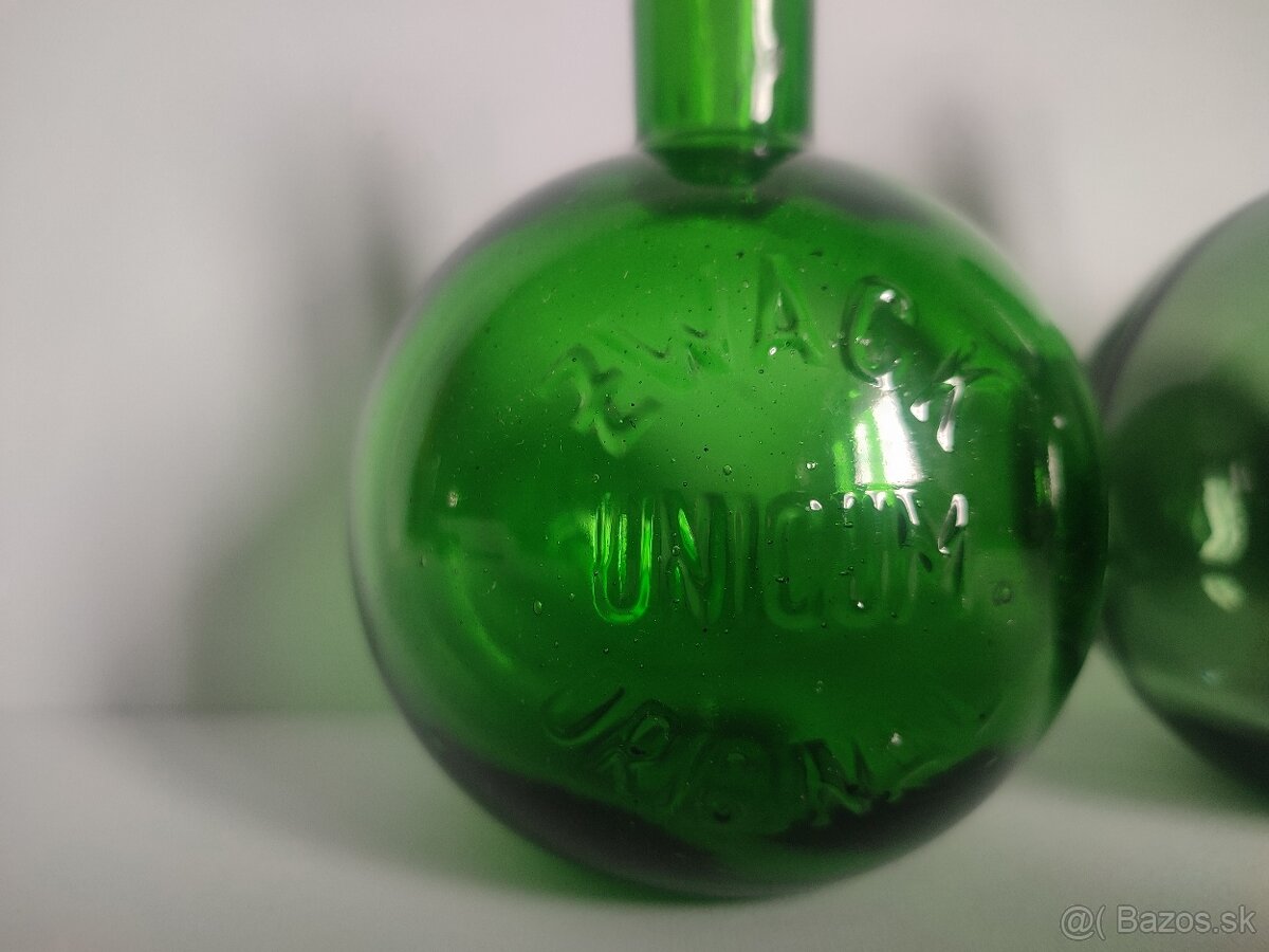 Staré zelené fľaše. - 11