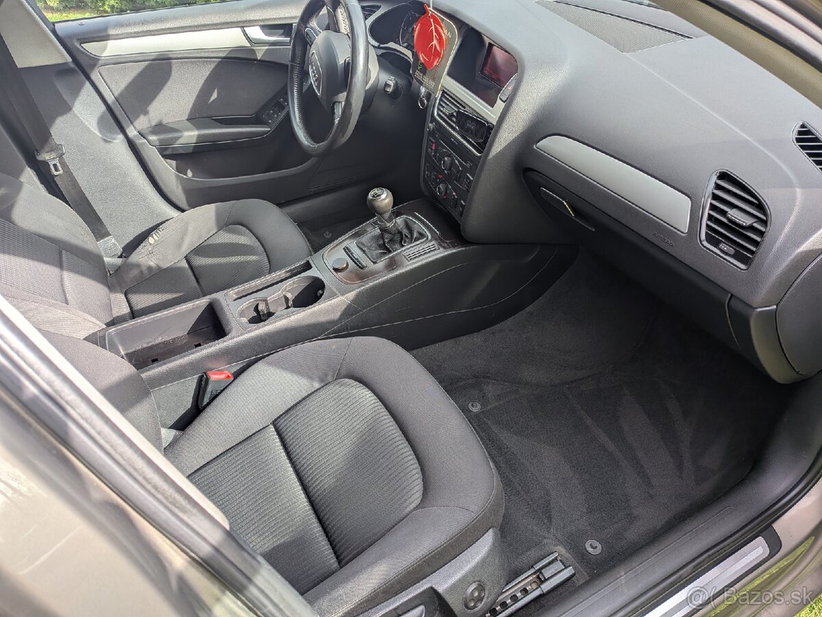 Audi A4 B8 2.0 TDI, 105 kw - 11