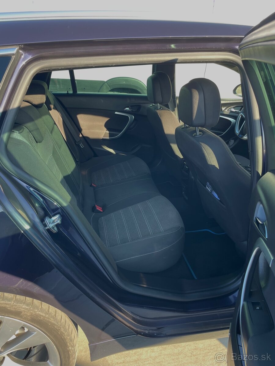 Opel Insignia Sport Tourer OPC - 11