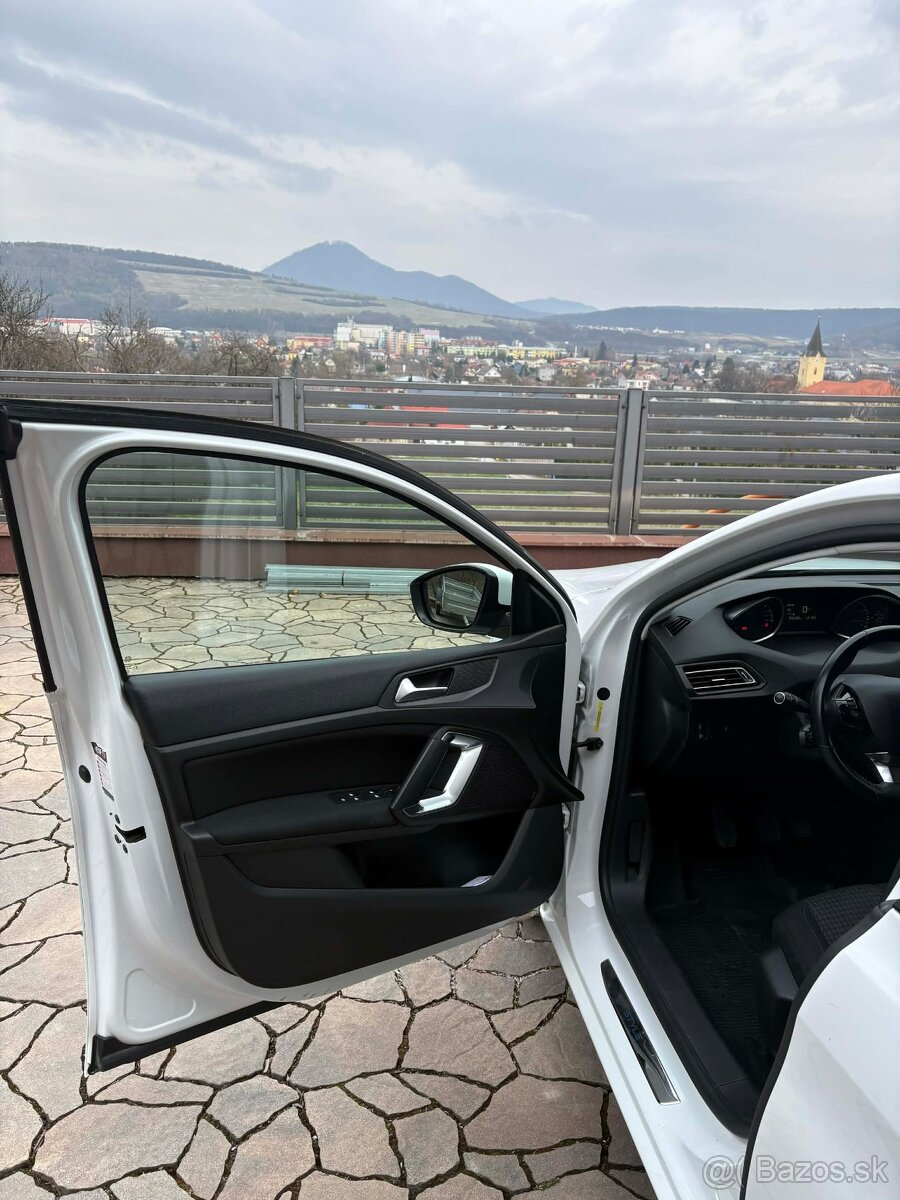 ⭐️Peugeot 308 1.2 81kW hatchback⭐️ - 11