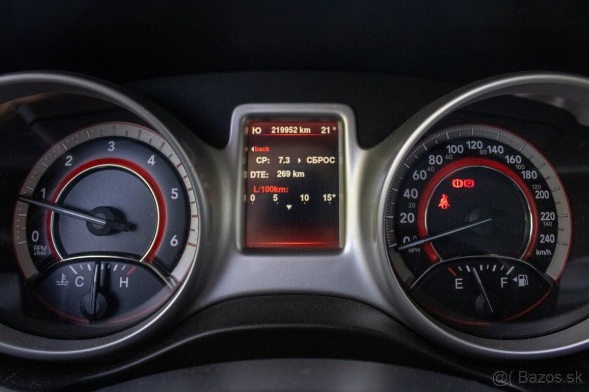 FIAT FREEMONT 2.0 MultiJet Urban 103kW 7-miestne 2015 - 11