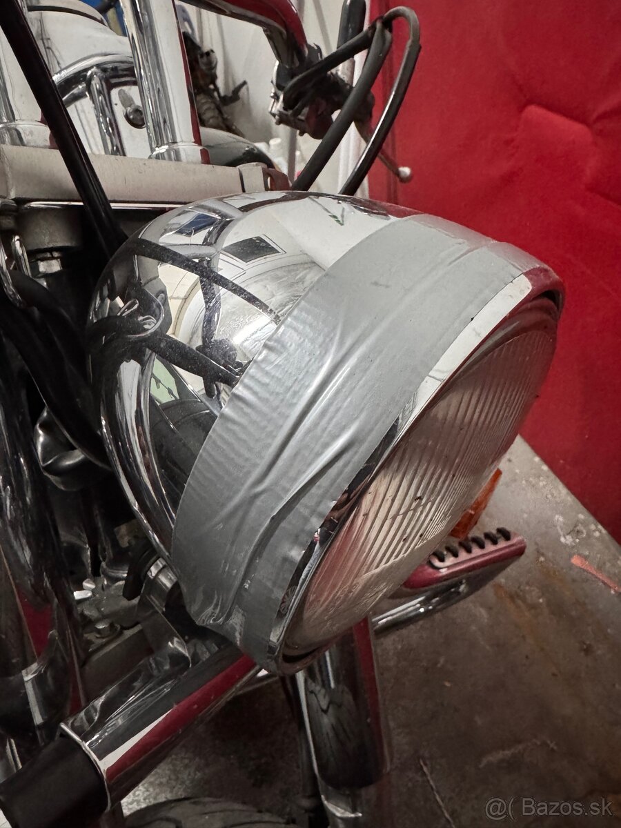 HONDA SHADOW 750 - 11