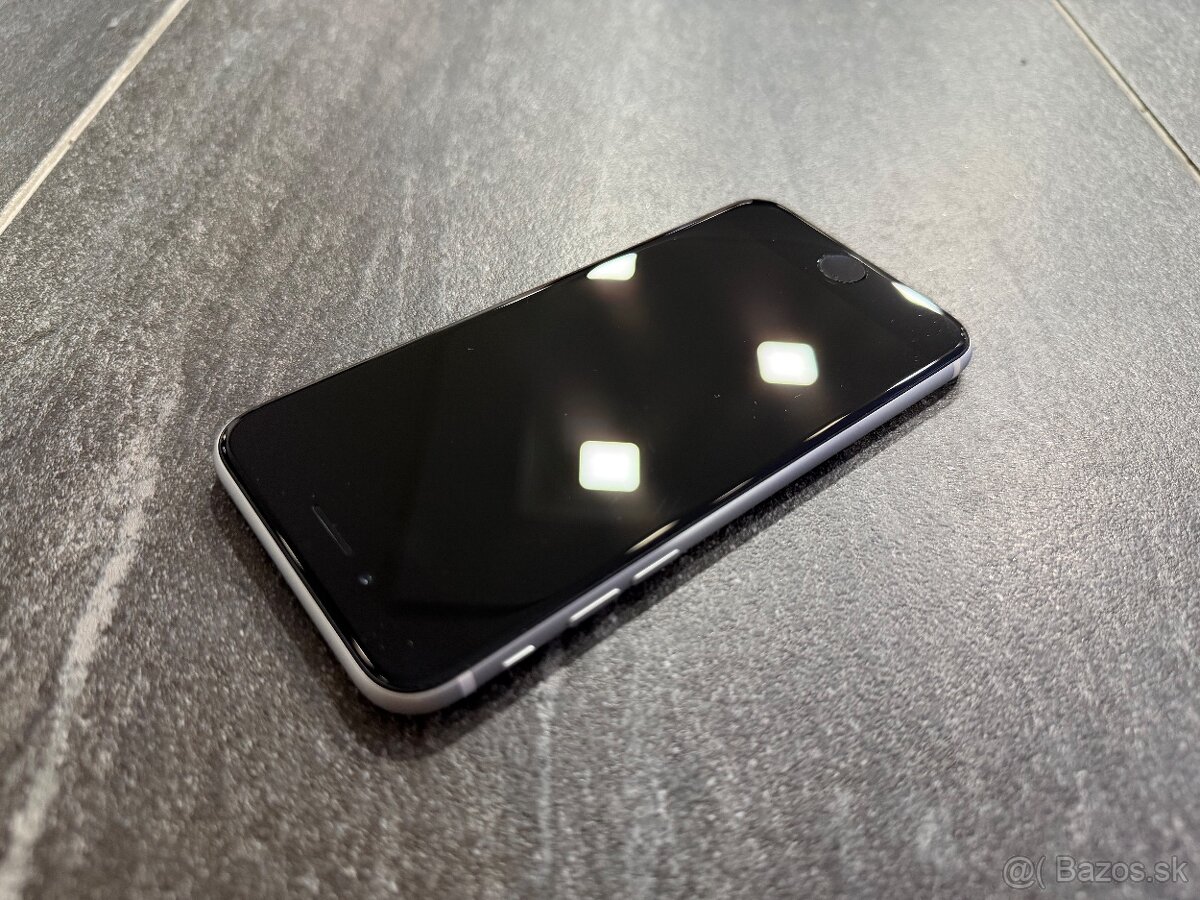 Apple iPhone SE (2020) 128 GB White - 11