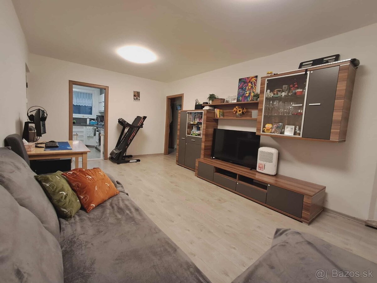 3 izbový byt Vrútky centrum 69m2 - 11