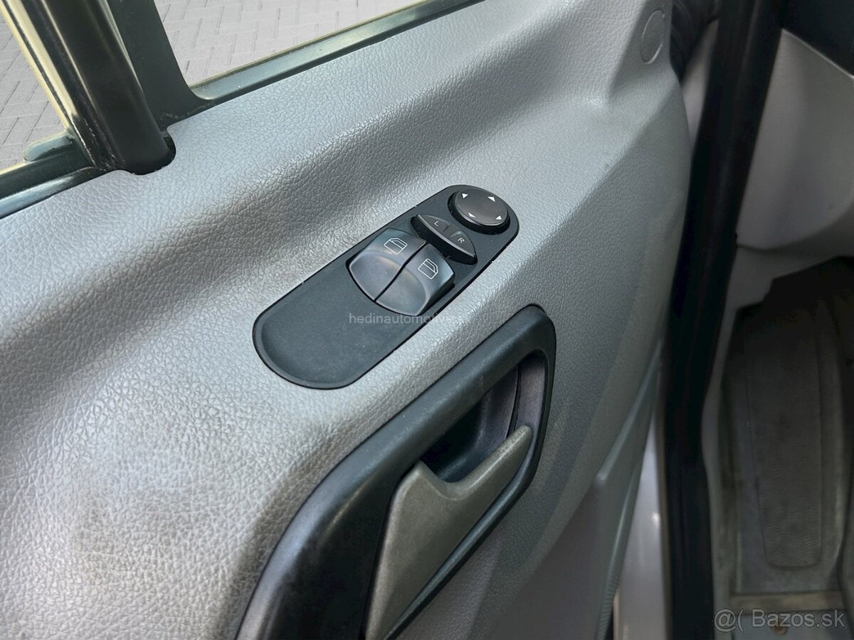 MERCEDES BENZ Sprinter 318 CDI V6 - 11