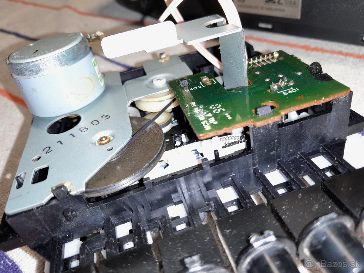 Vintage Sony rádiomagnetofón - 11