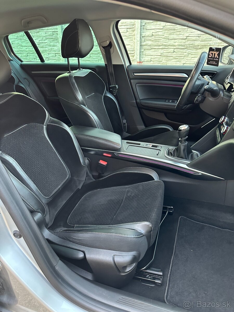 Renautl Megane Grandtour 1.5 dCi - 11
