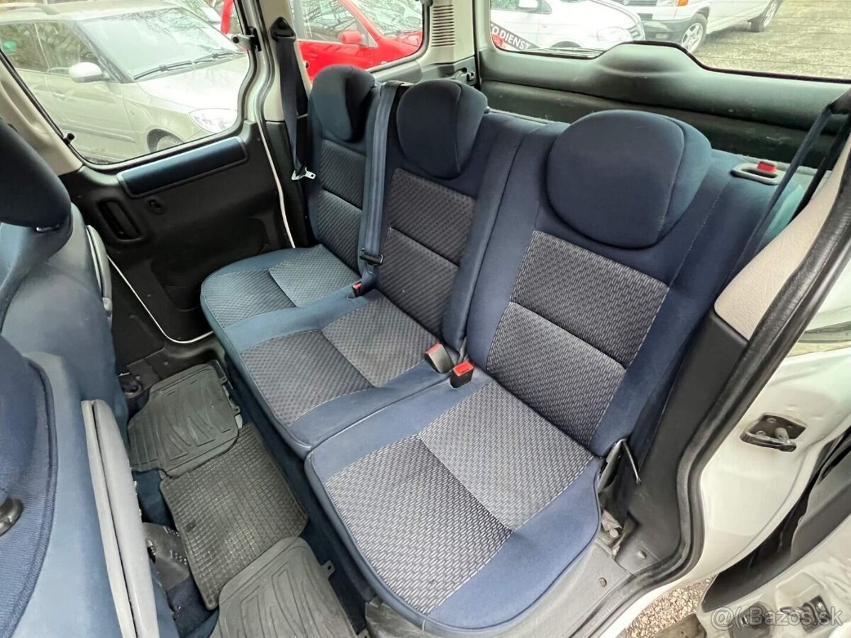 Citroen Berlingo Multispace 1.6 HDI 66kW klima - 11