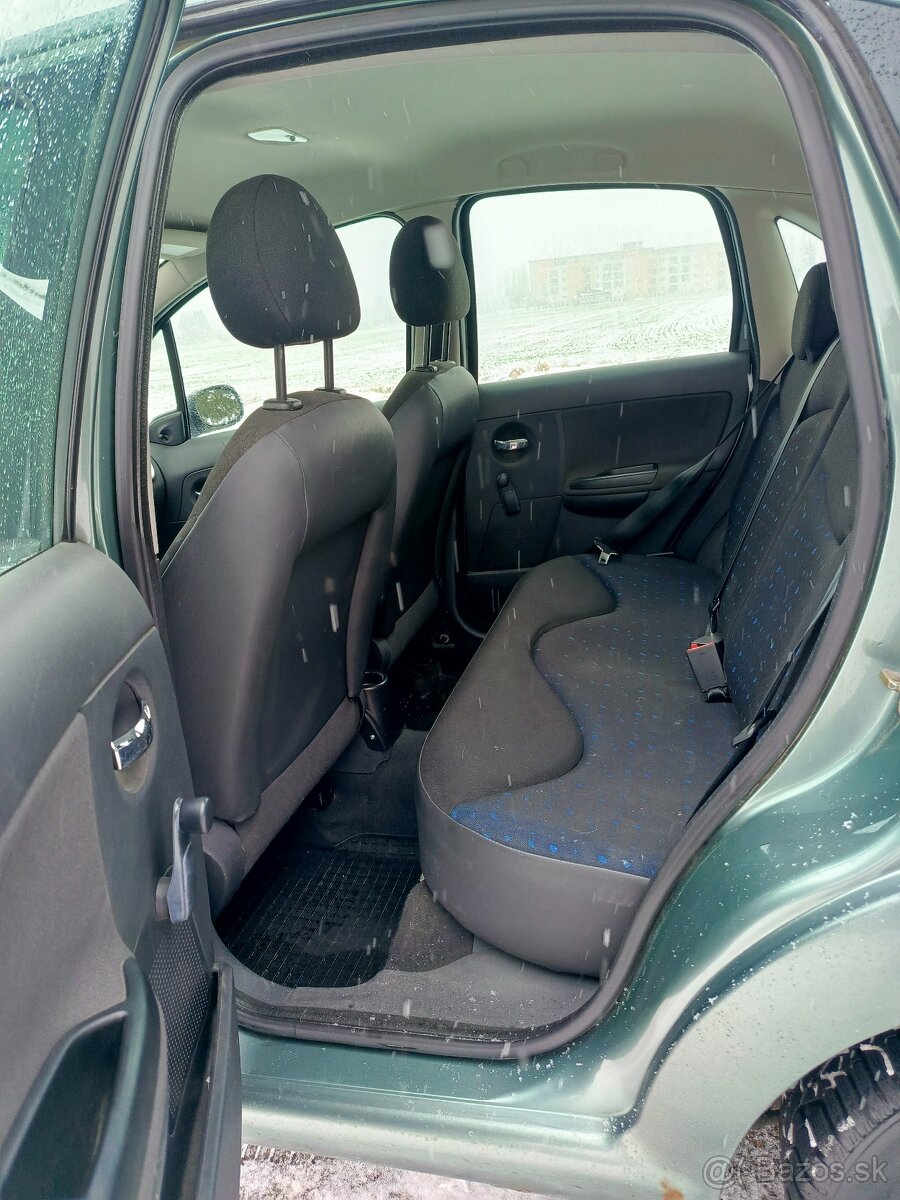 Citroën C3 1.1i - 11