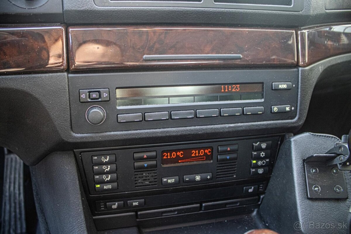 BMW Rad 5 540 i, 210kW, M6 - 11