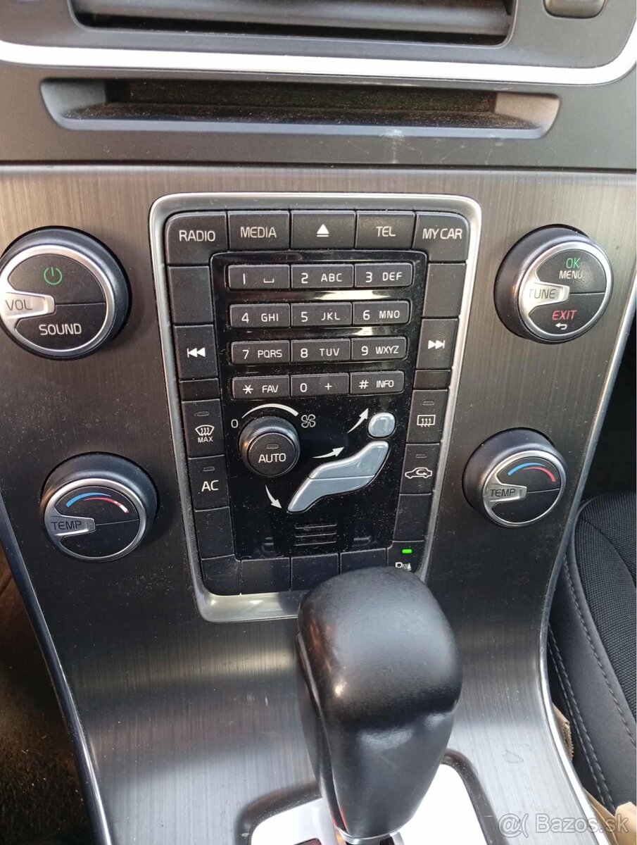 Volvo S60 D3 2011 - 11