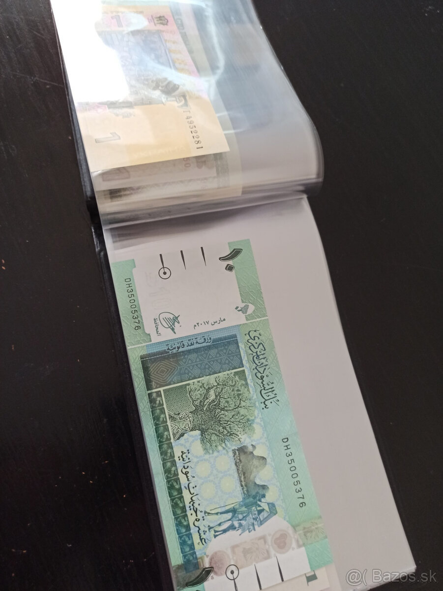 Album + 20bankoviek zo sveta - 11