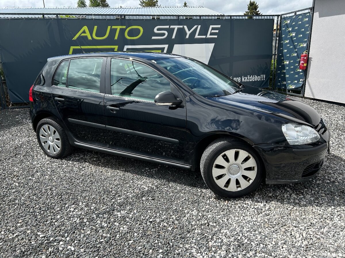 Volkswagen Golf 1.9 TDI Comfortline - 11