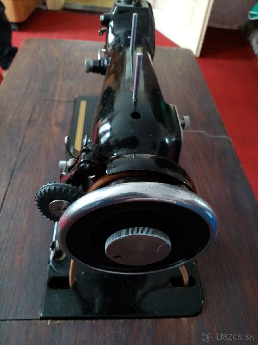 MINERVA (typ 122) – šijací stroj - 11