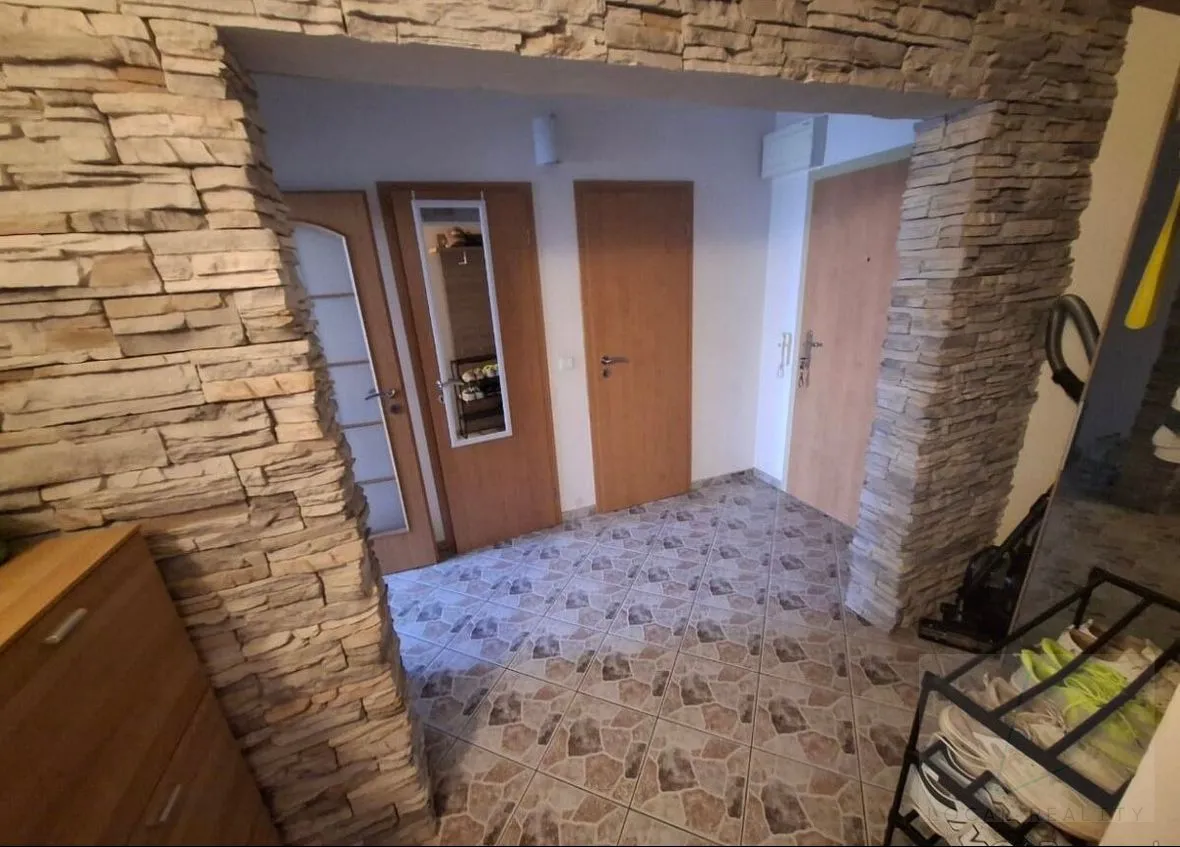 Na prenájom - priestranný 3-izbový byt Nové Mesto nad Váhom - 11