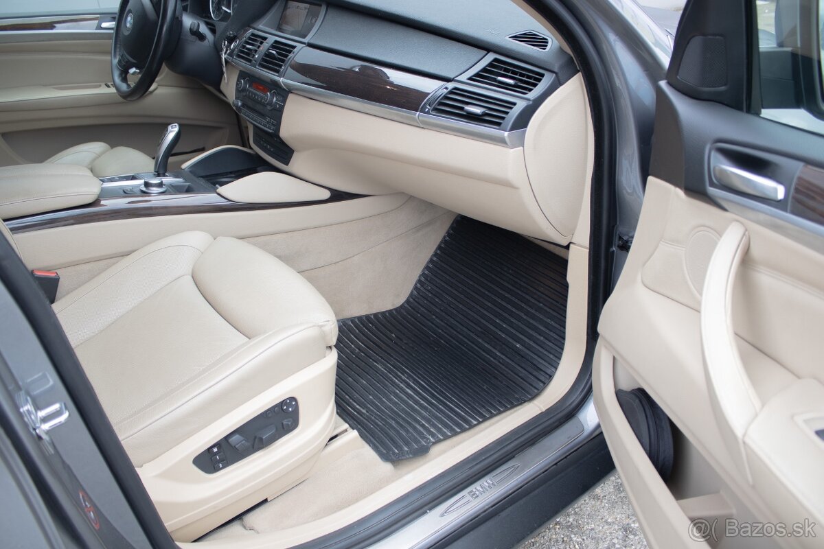 BMW X6 xDrive 35i. - 11