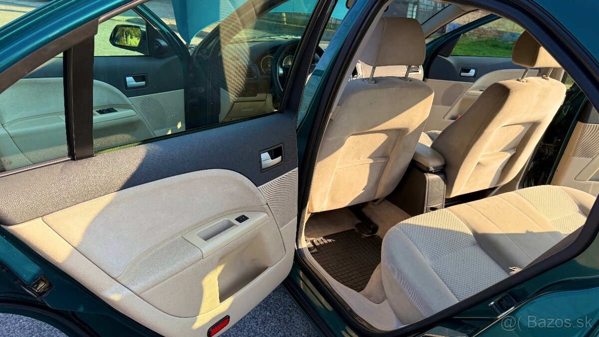 Ford Mondeo MK3 Liftback - 11