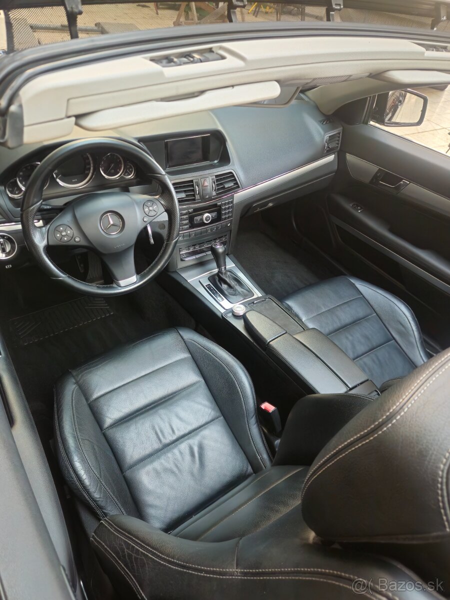 mercedes e200cgi cabrio automat 08/2010 - 11