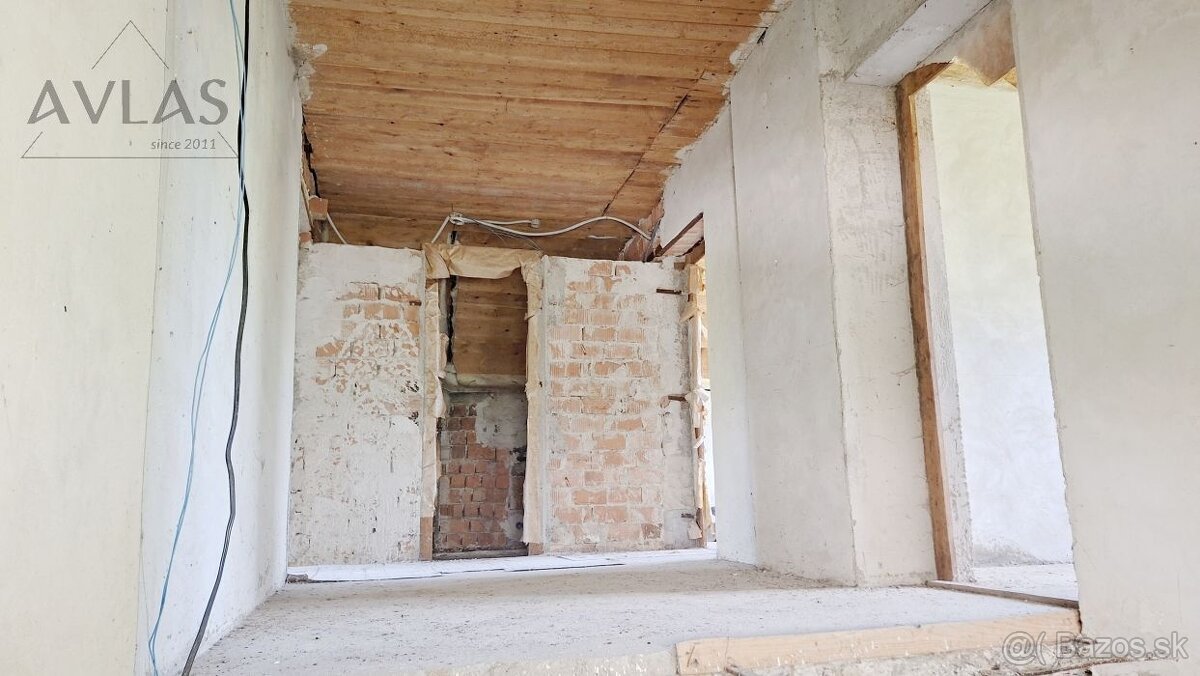 Rozostavaný rodinný dom okolie Giraltoviec, obec Soboš - 11