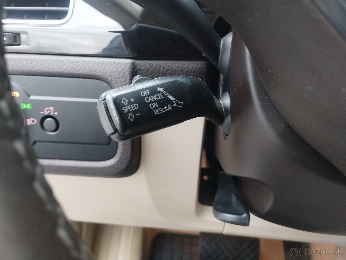 Volkswagen Touareg II 3.0 V6 TDI 240k - 11