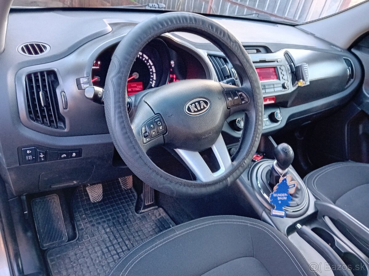 Kia Sportage 1,6 GRDI - 11