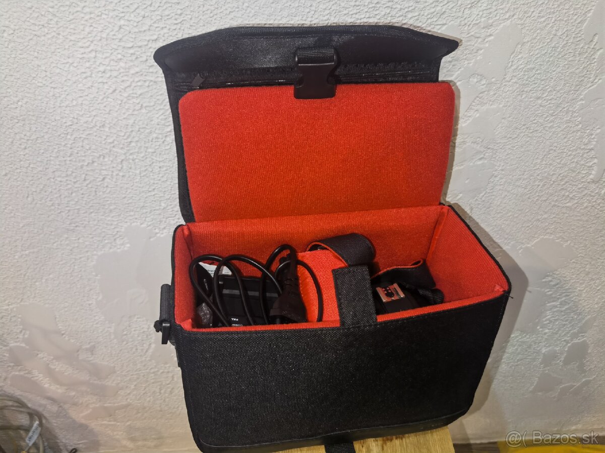 Canon EOS 2000D + EF-S 18–55mm + príslušenstvo - 11