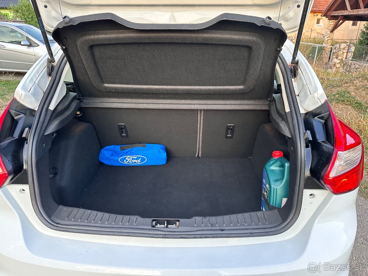 Ford Focus 1.0 ecoboost 125k - 11