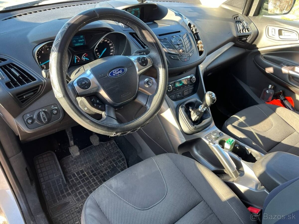 Ford Kuga 1.6 EcoBoost - 11